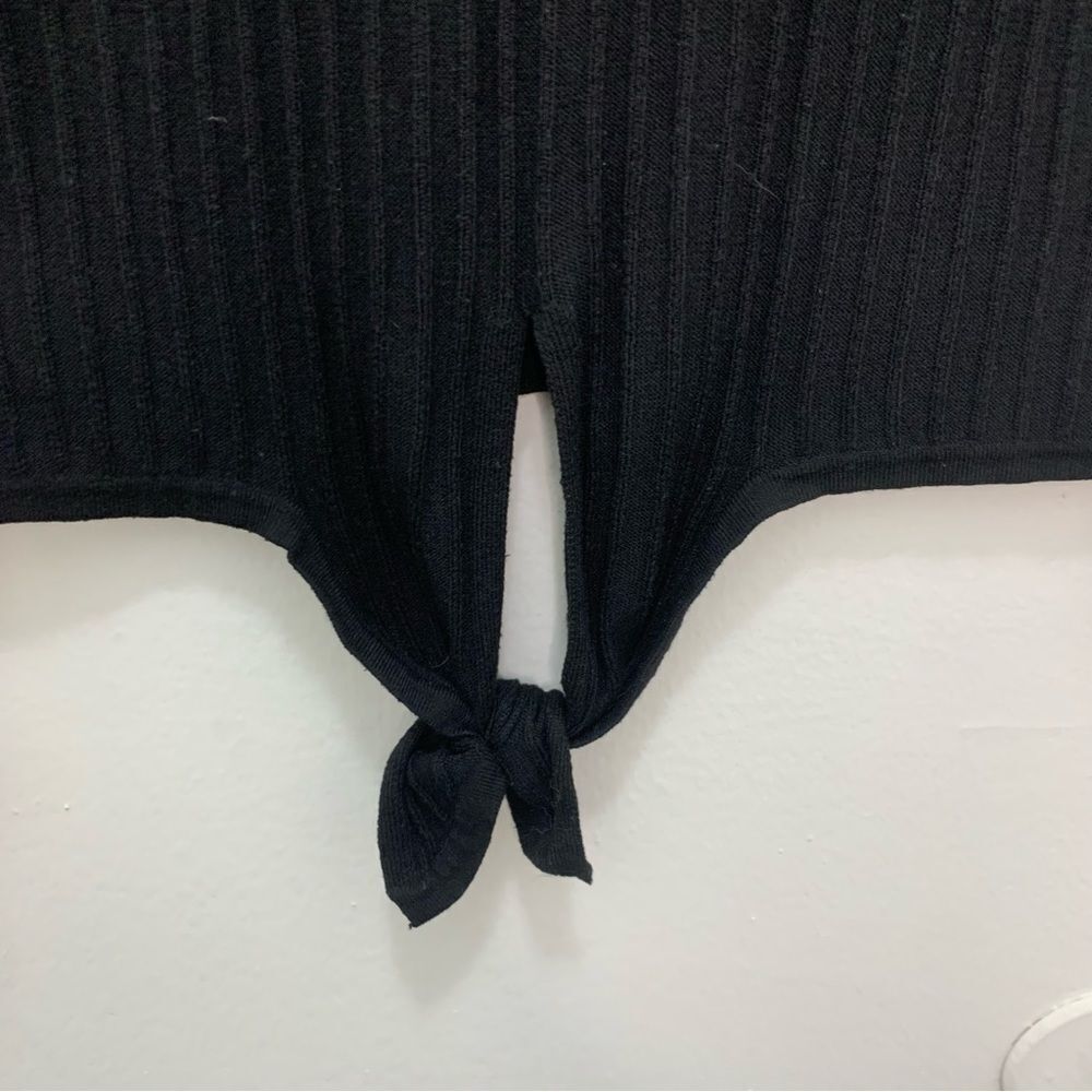 International Concepts Black Ribbed Tie Front Shirt Size Large - Picture 5 of 7